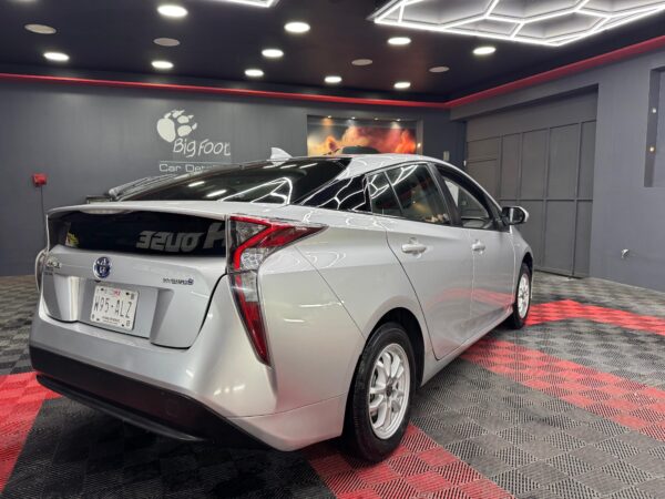 Toyota Prius 2016 - Image 4