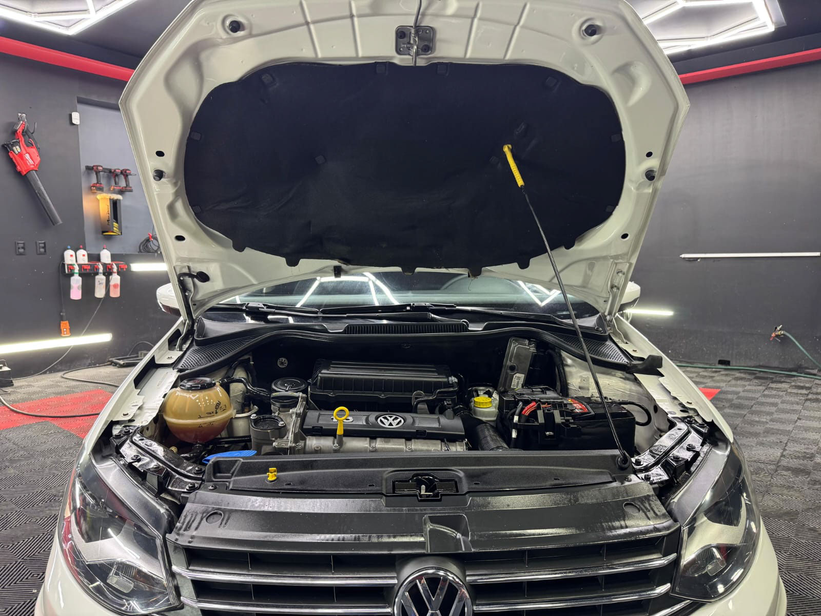 VOLKSWAGEN VENTO STARLINE 2019 - Image 8