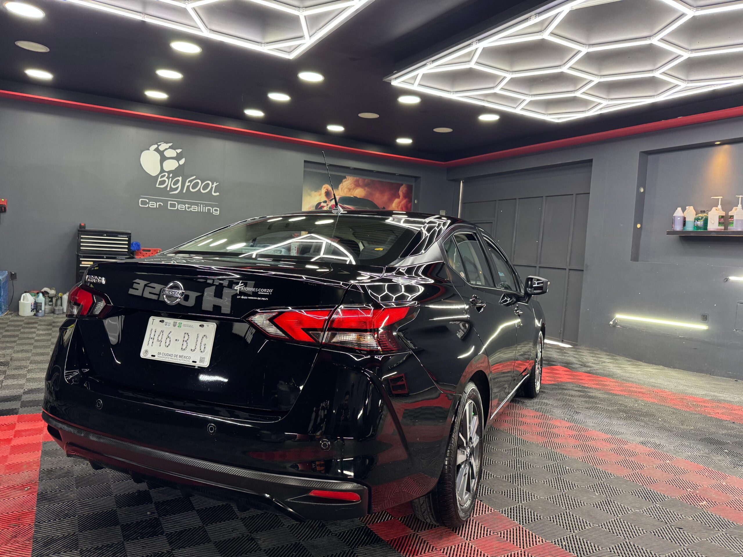 Nissan Versa Advance  2021 - Image 4