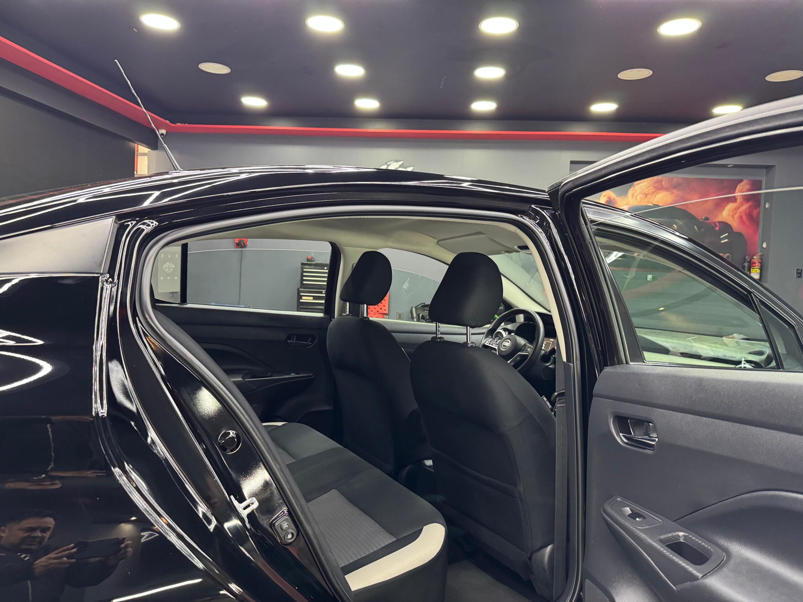 Nissan Versa Advance  2021 - Image 8