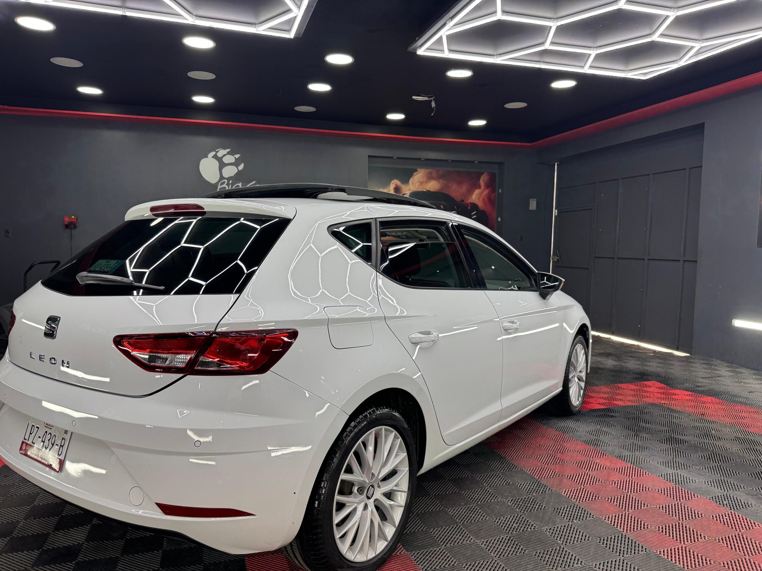 SEAT LEON  STYLE 2019 - Image 3