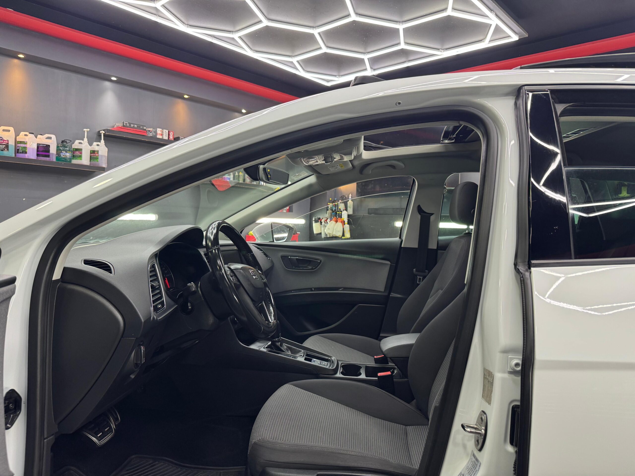 SEAT LEON  STYLE 2019 - Image 5