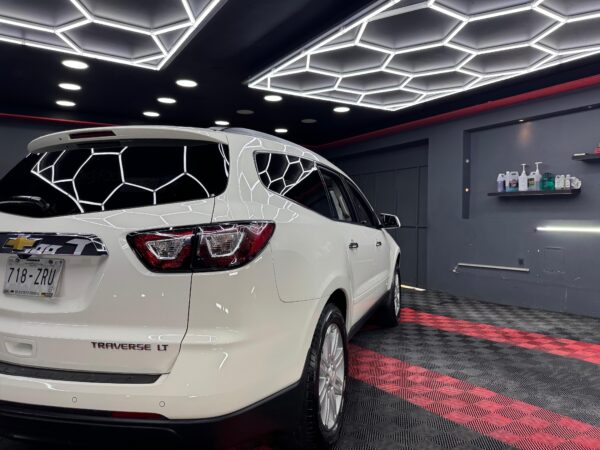 CHEVROLET TRAVERS 2014 - Image 3