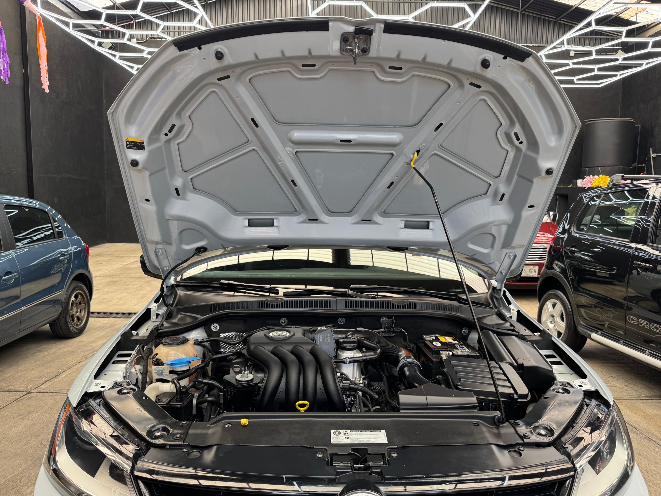 VOLKSWAGEN JETTA  TRENDLINE  2018 - Image 10