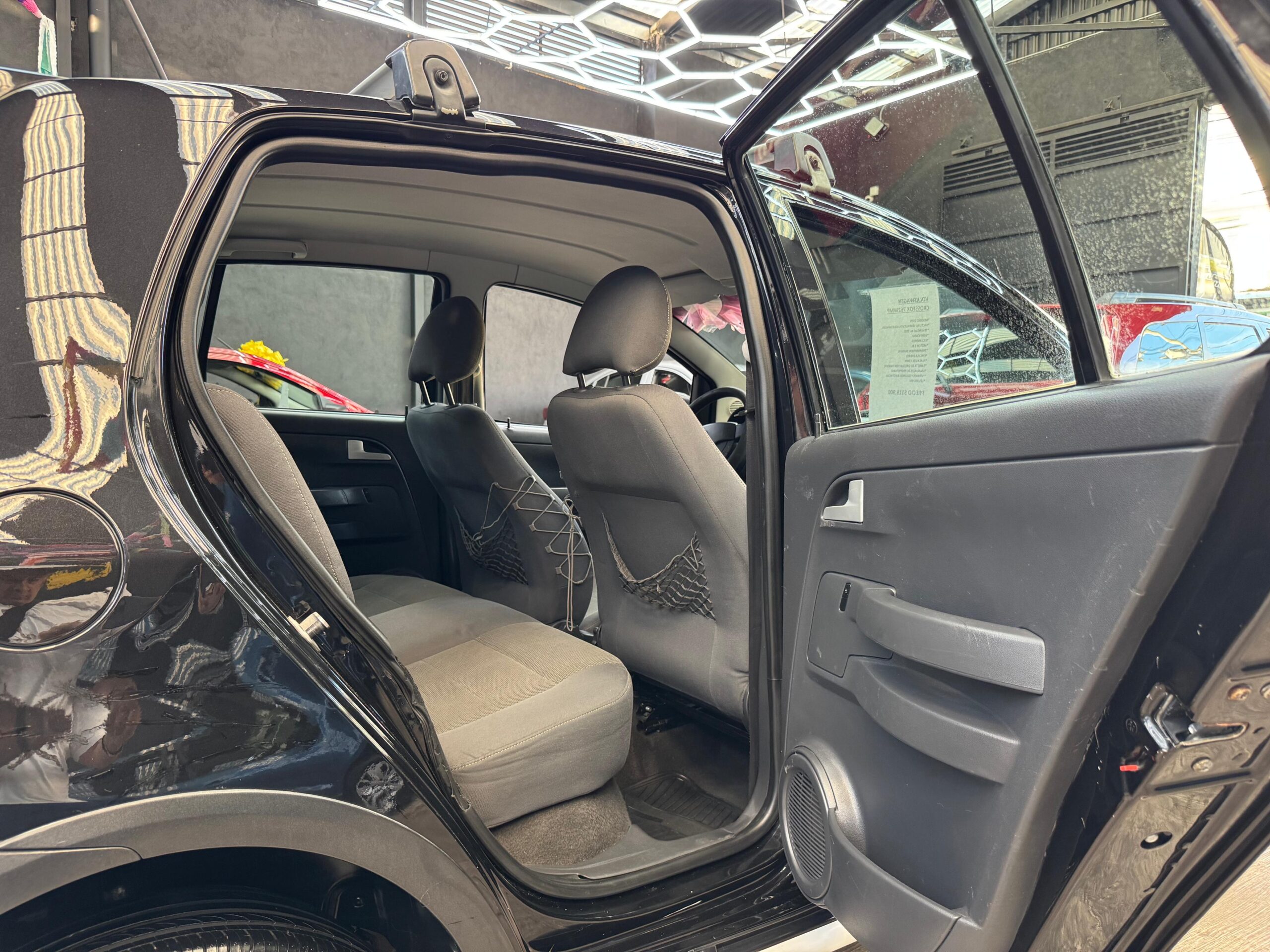 VOLKSWAGEN CROSSFOX 2009 - Image 8