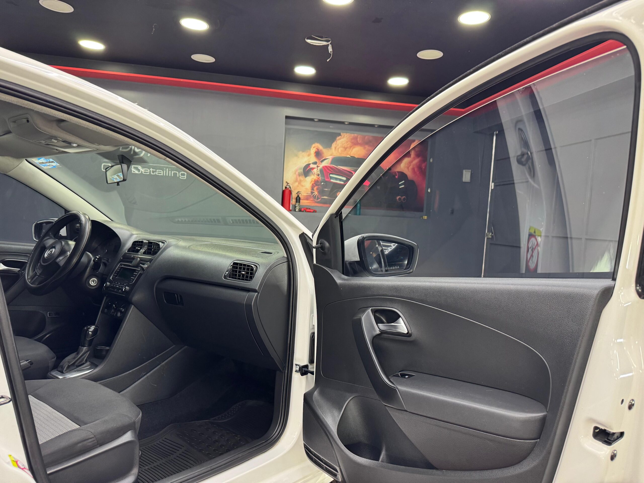 VOLKSWAGEN VENTO  ACTIVE  2014 - Image 6