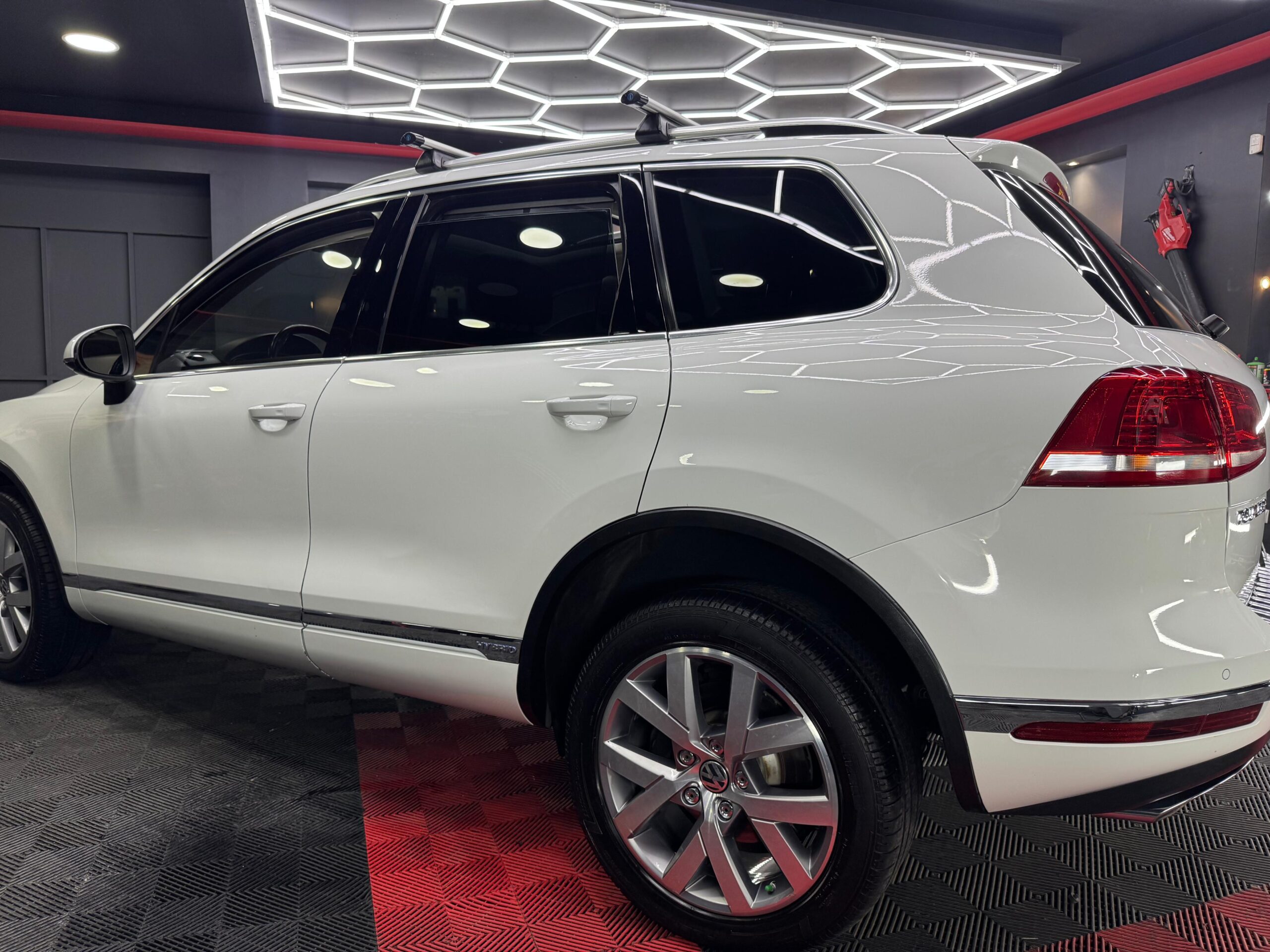 VOLKSWAGEN TOUAREG 2016 - Image 4