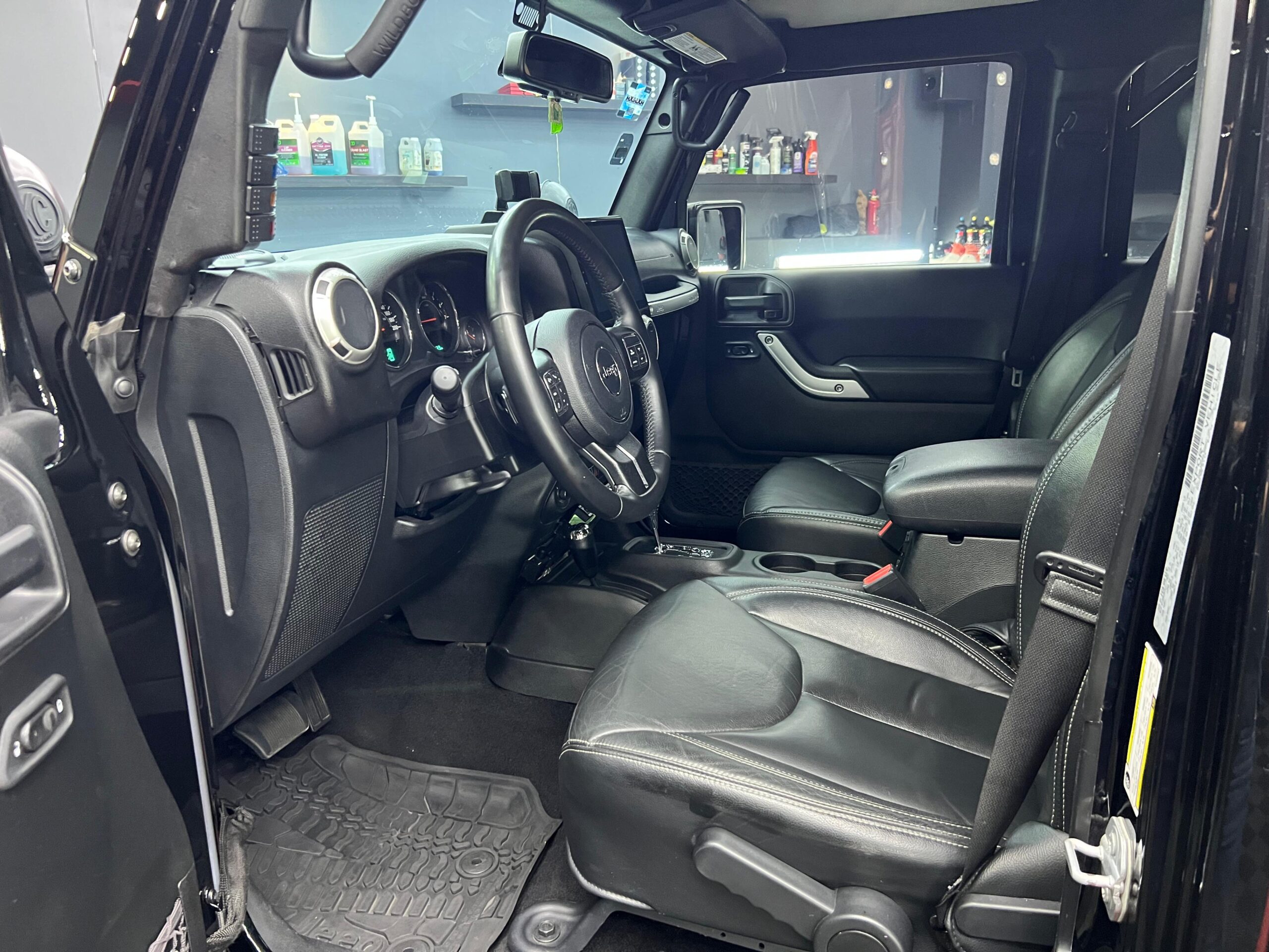 JEEP WRANGLER  SAHARA 4x4  2017 - Image 5