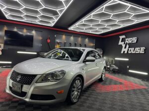 SUZUKI KIZASHI GLS 2014