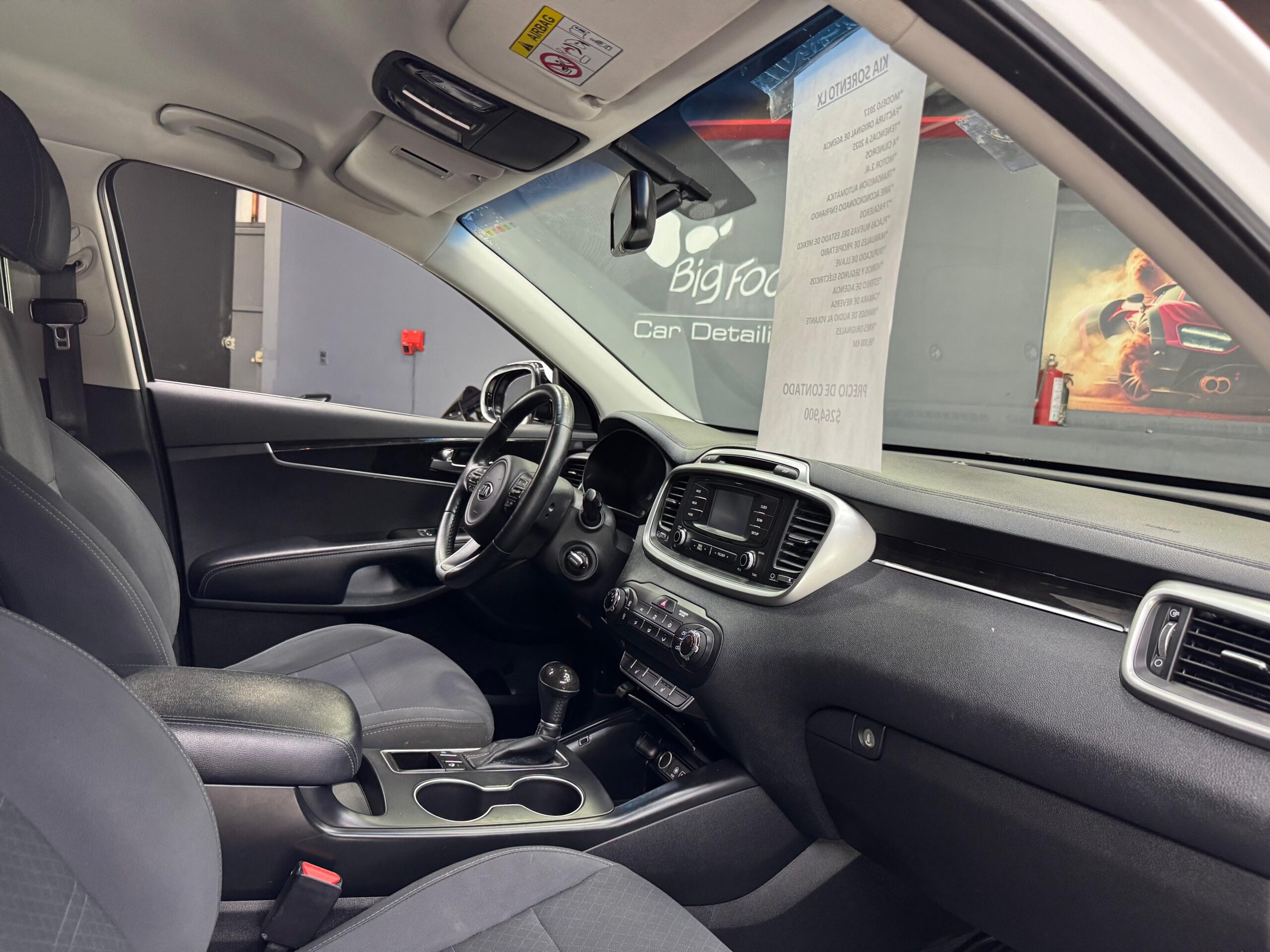 KIA SORENTO LX 2017 - Image 6