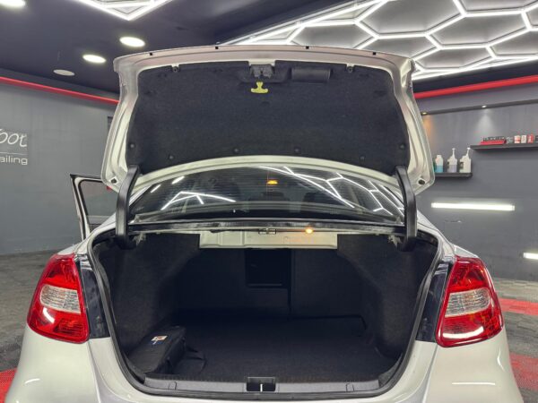 SUZUKI KIZASHI GLS 2014 - Image 8