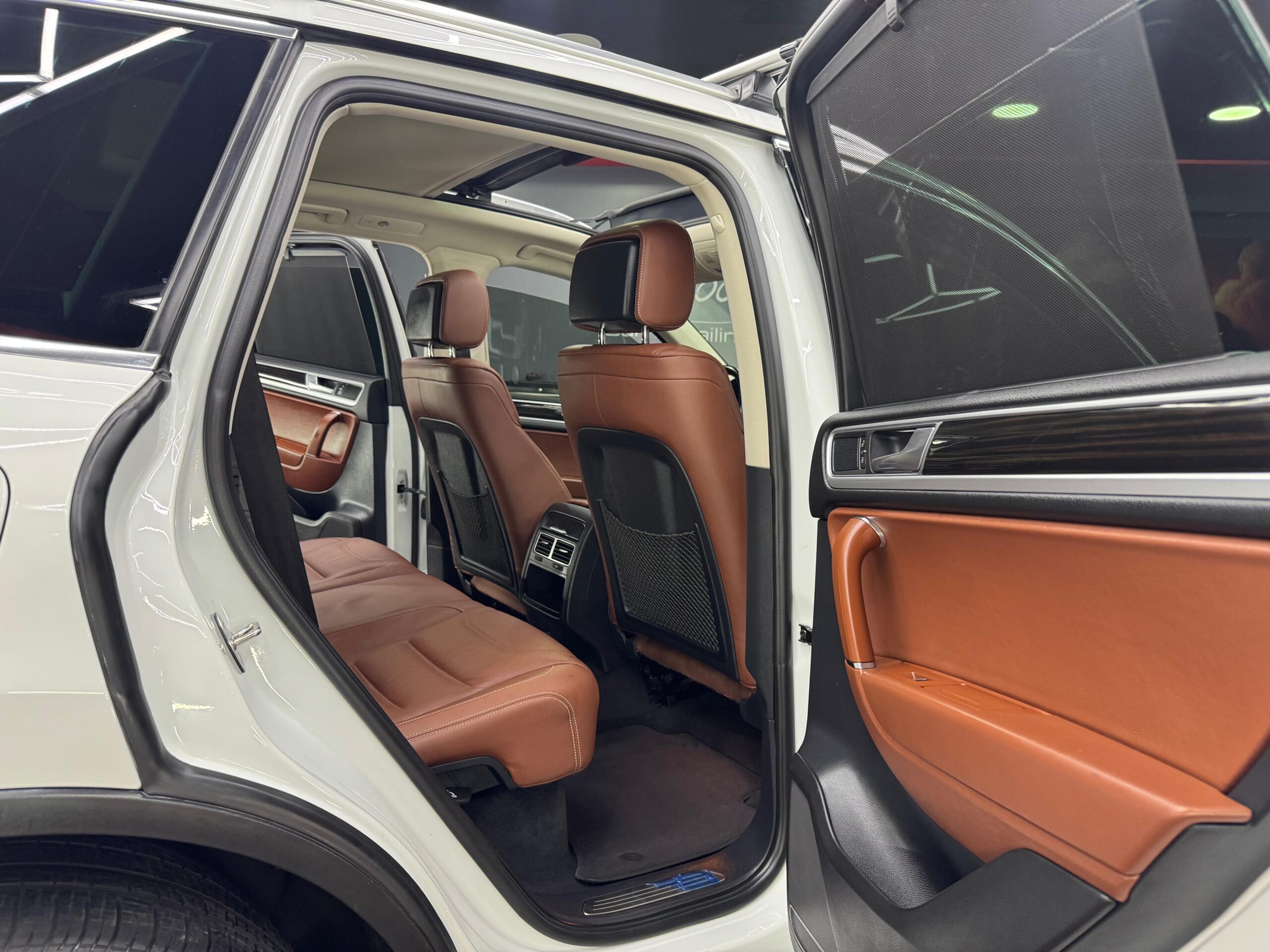 VOLKSWAGEN TOUAREG 2016 - Image 8