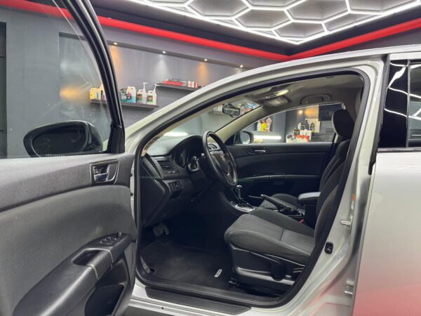 SUZUKI KIZASHI GLS 2014 - Image 4