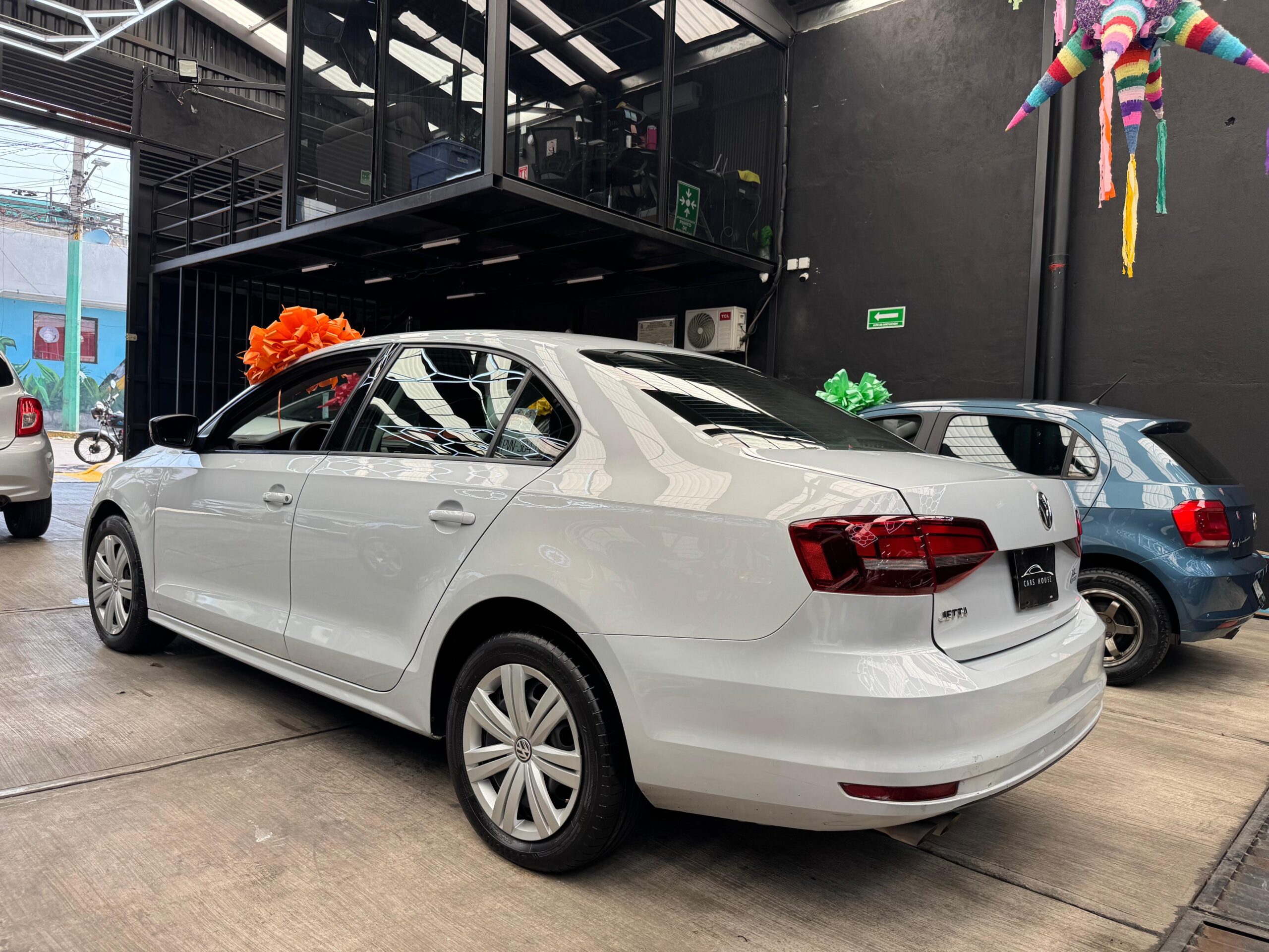 VOLKSWAGEN JETTA  TRENDLINE  2018 - Image 4