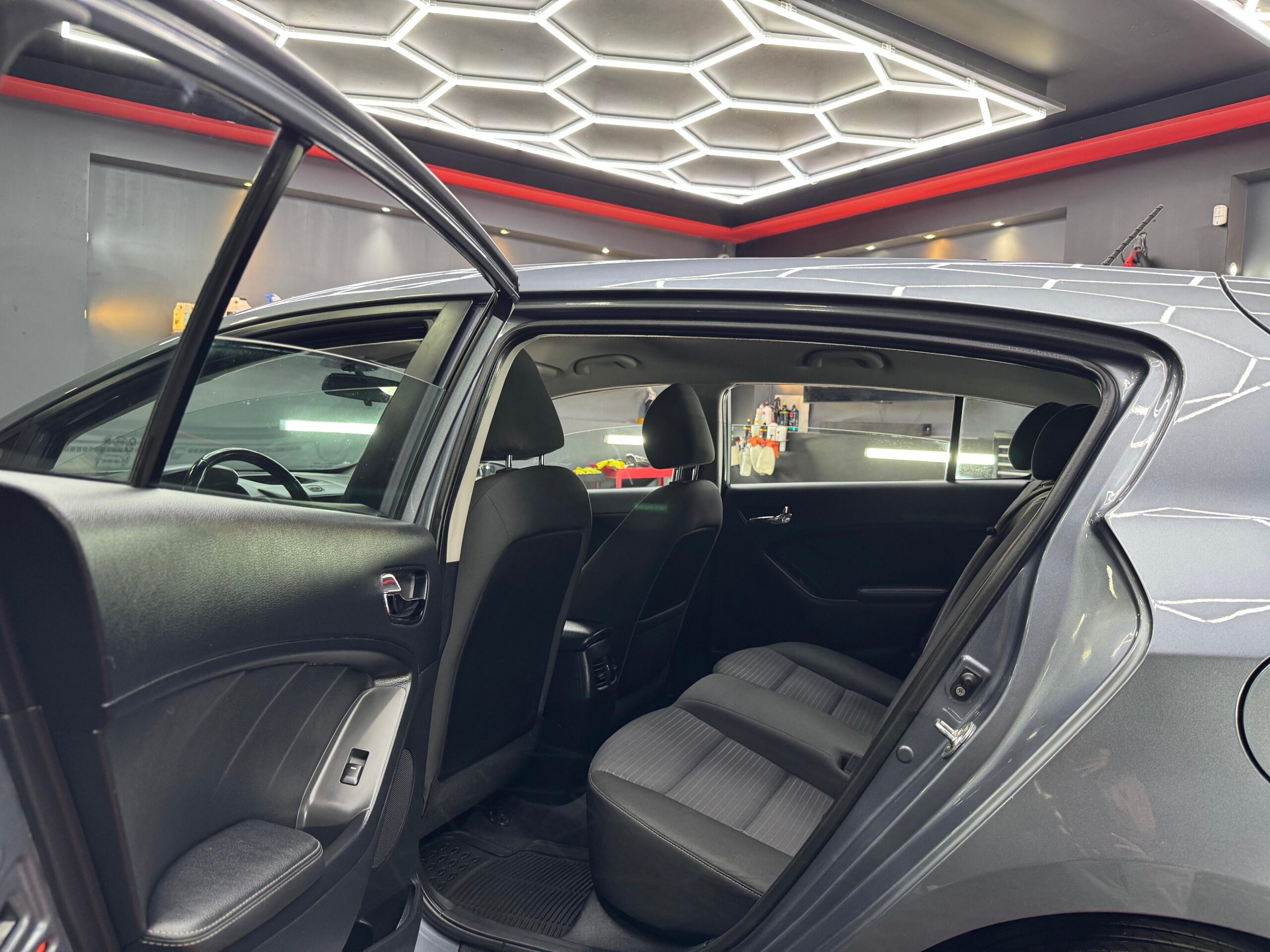 KIA FORTE  EX HB 2017 - Image 7