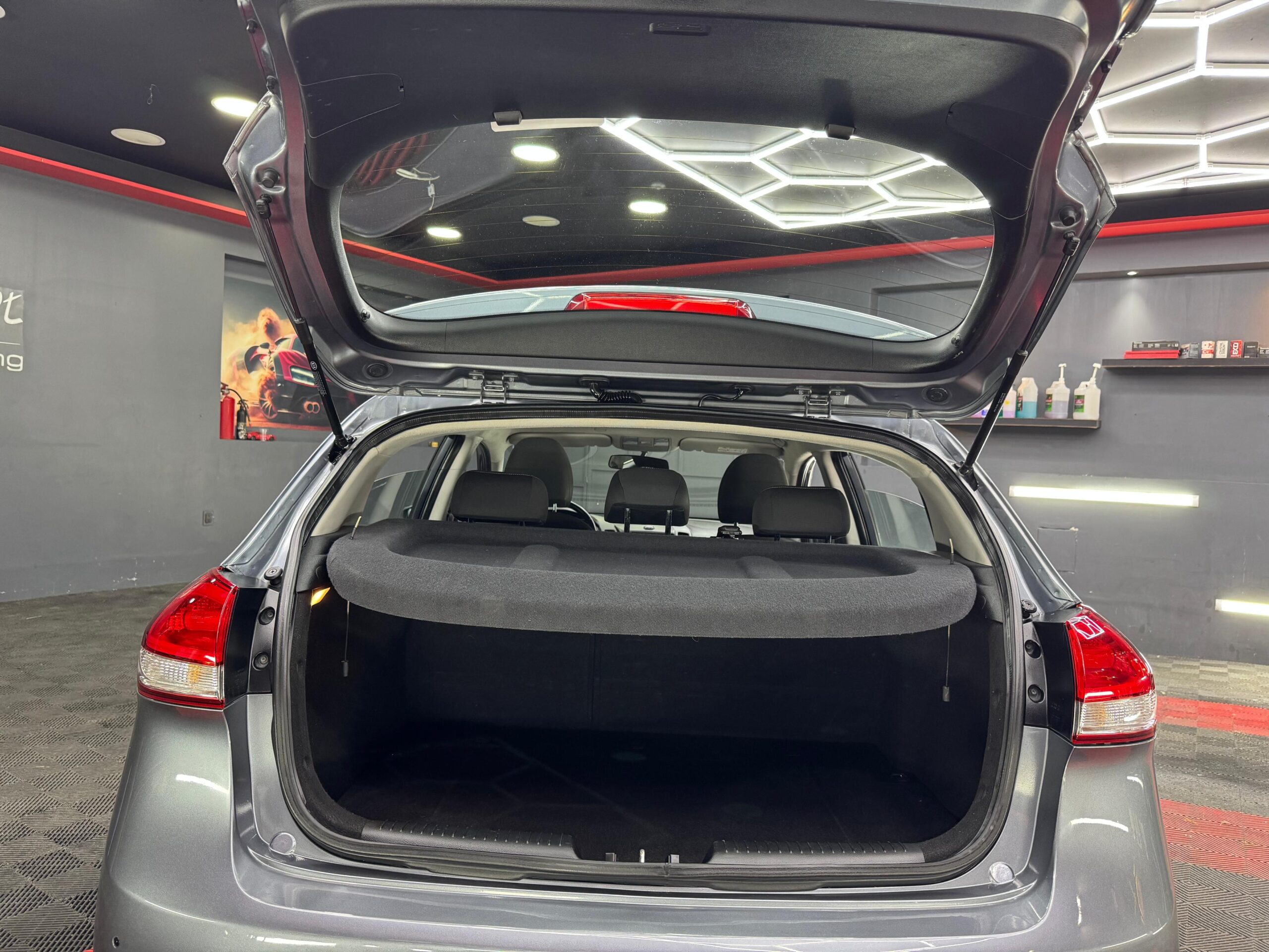 KIA FORTE  EX HB 2017 - Image 9