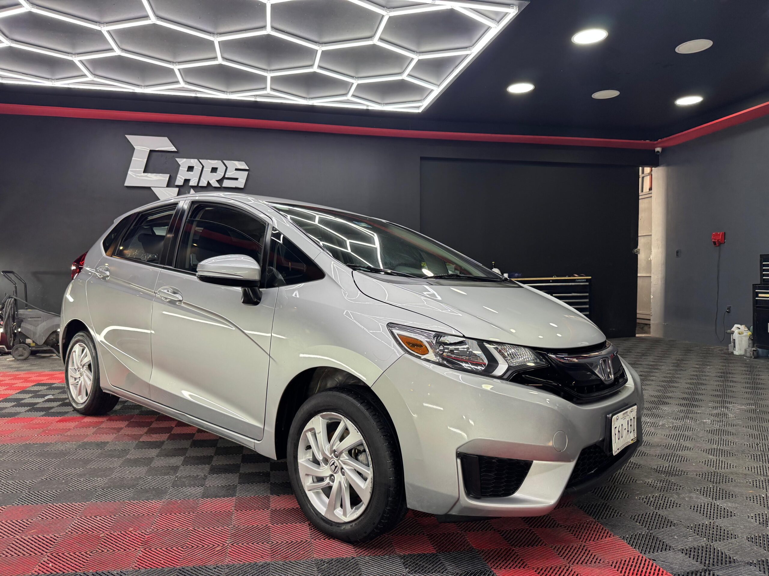 HONDA FIT FUN  FUN  2015 - Image 2