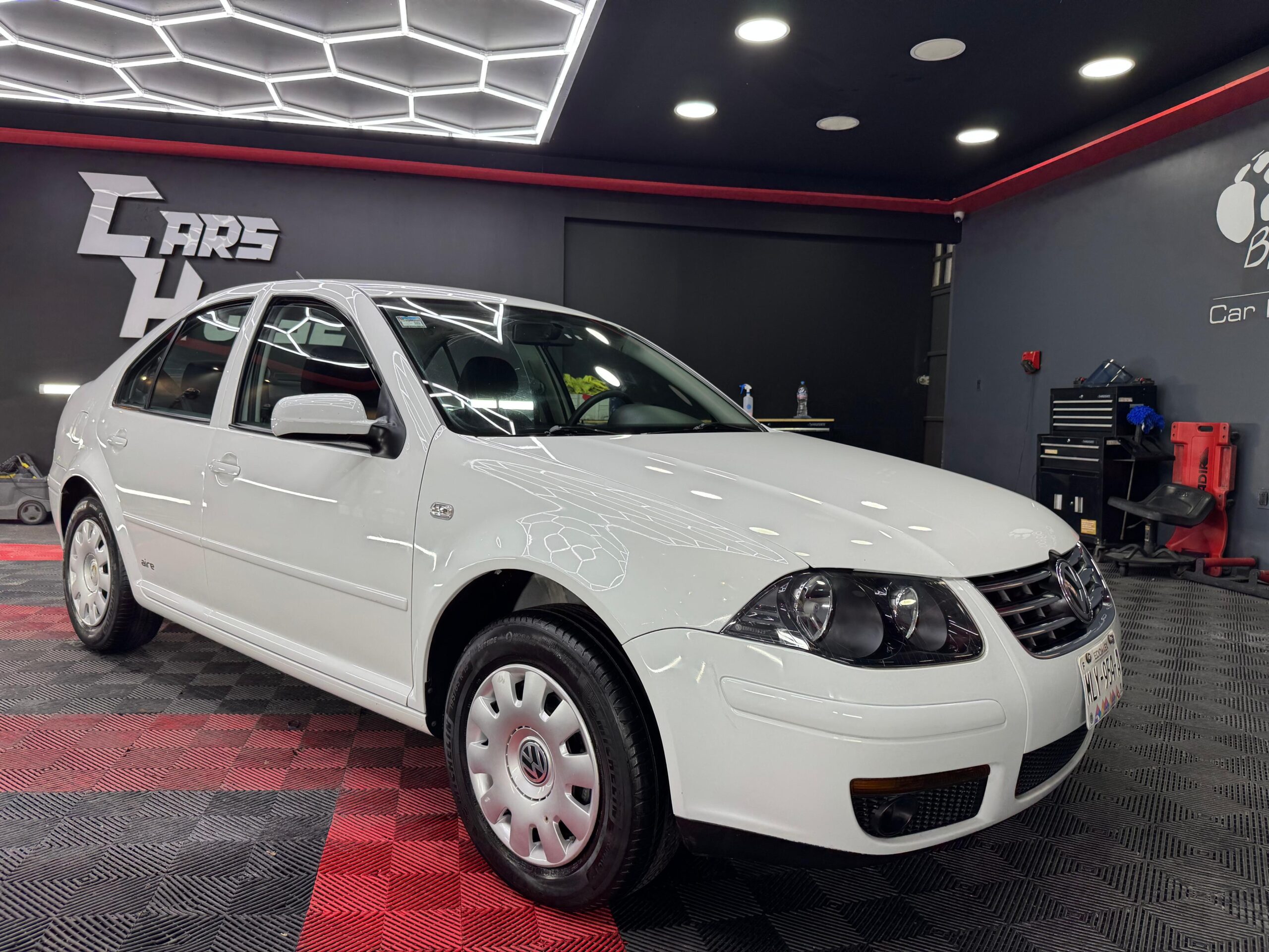 VOLKSWAGEN JETTA  Clásico  2014 - Image 1