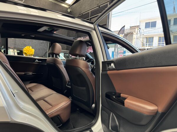 KIA SPORTAGE SLX 2017 - Image 8