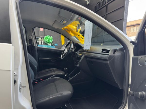 VOLKSWAGEN GOL TRENDLINE 2017 - Image 7