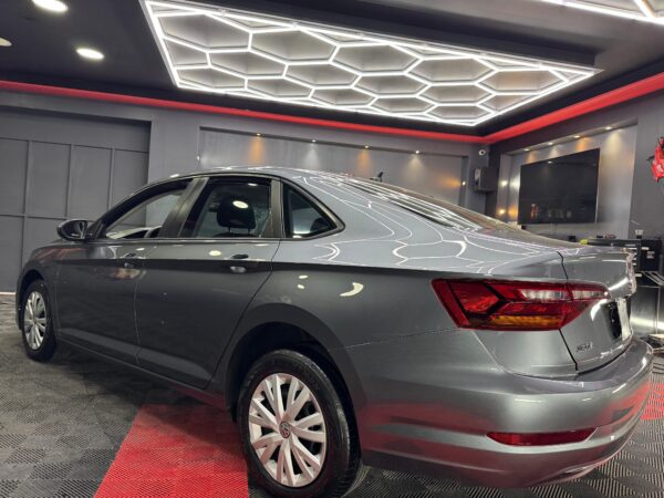 VOLKSWAGEN JETTA  STARLINE  2020 - Image 4