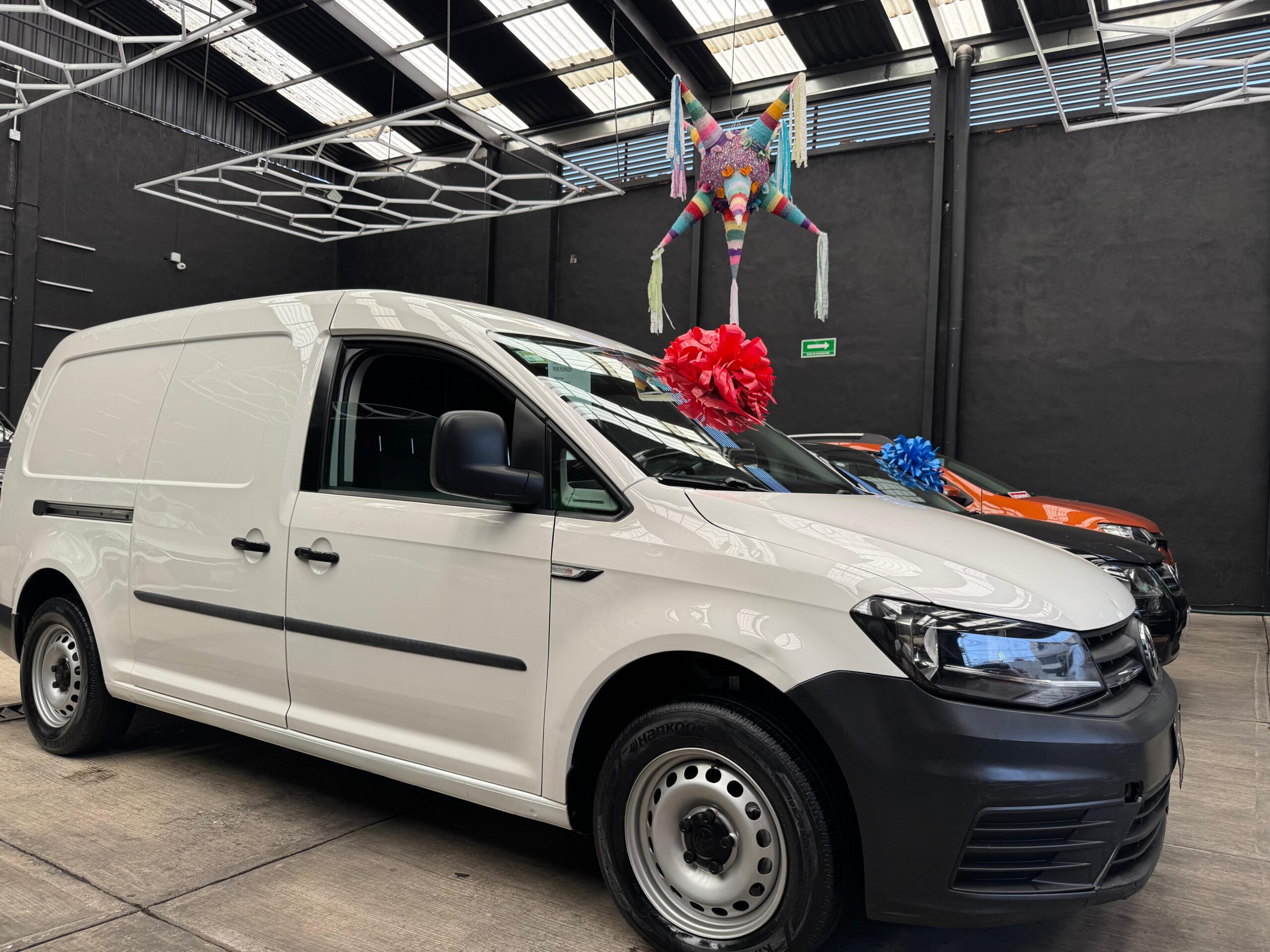 VOLKSWAGEN CADDY MAXI FURGÓN  2020 - Image 2