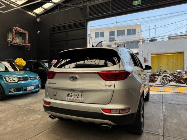 KIA SPORTAGE SLX 2017 - Image 4