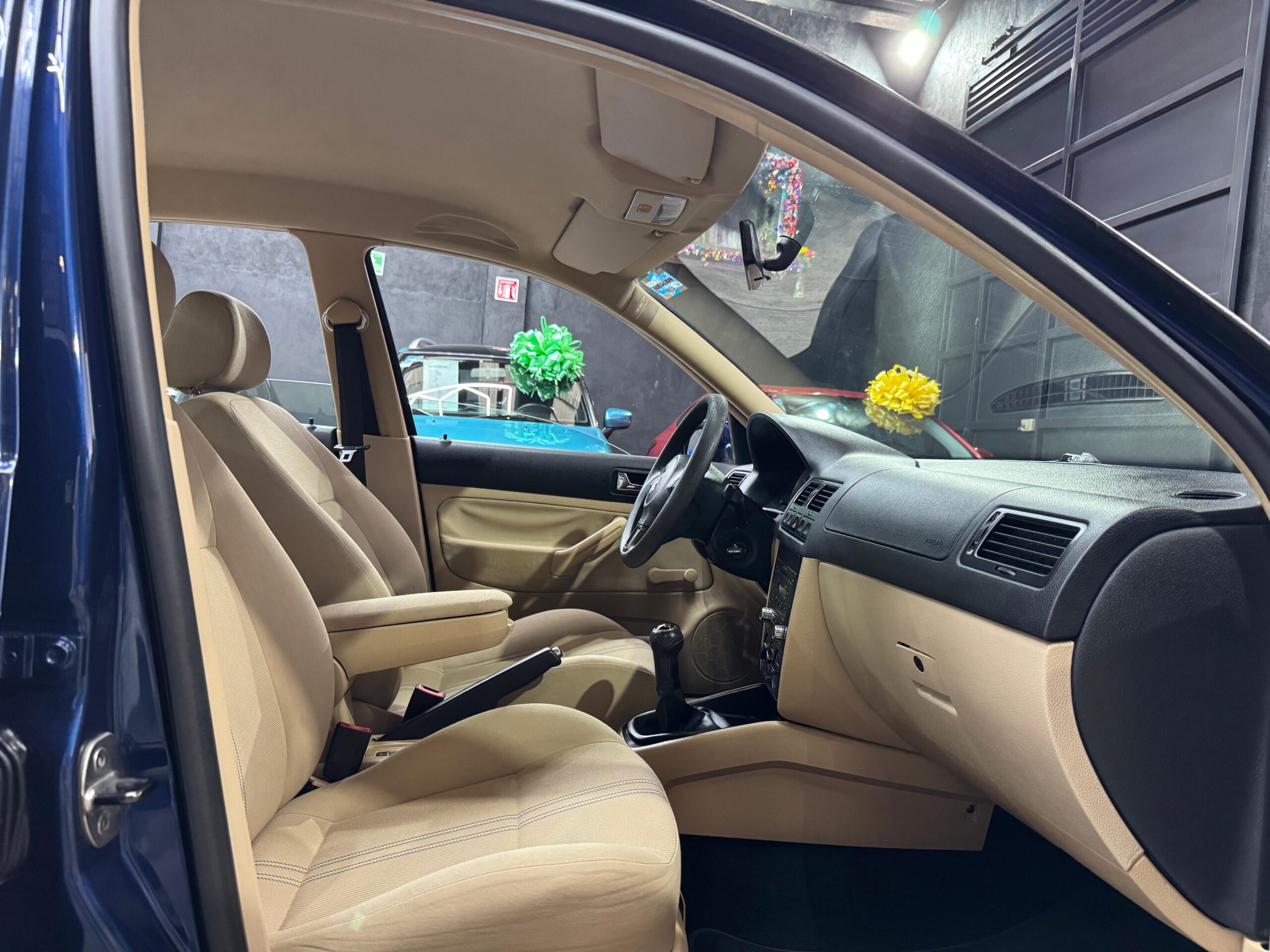 VOLKSWAGEN JETTA CLÁSICO CL 2013 - Image 7