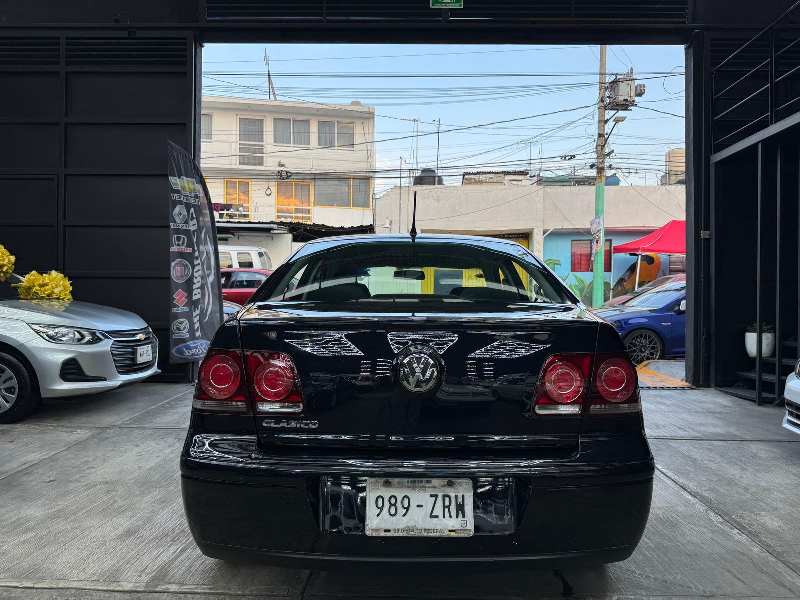 VOLKSWAGEN JETTA CLÁSICO CL 2014 - Image 4