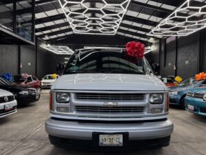 CHEVROLET EXPRESS CARGO VAN  2002