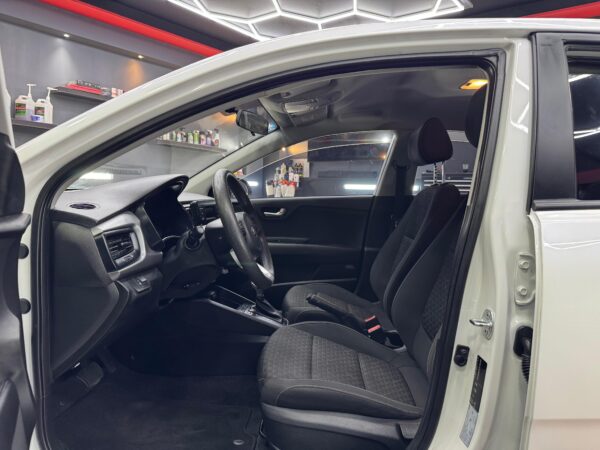 KIA RIO  New  2020 - Image 6