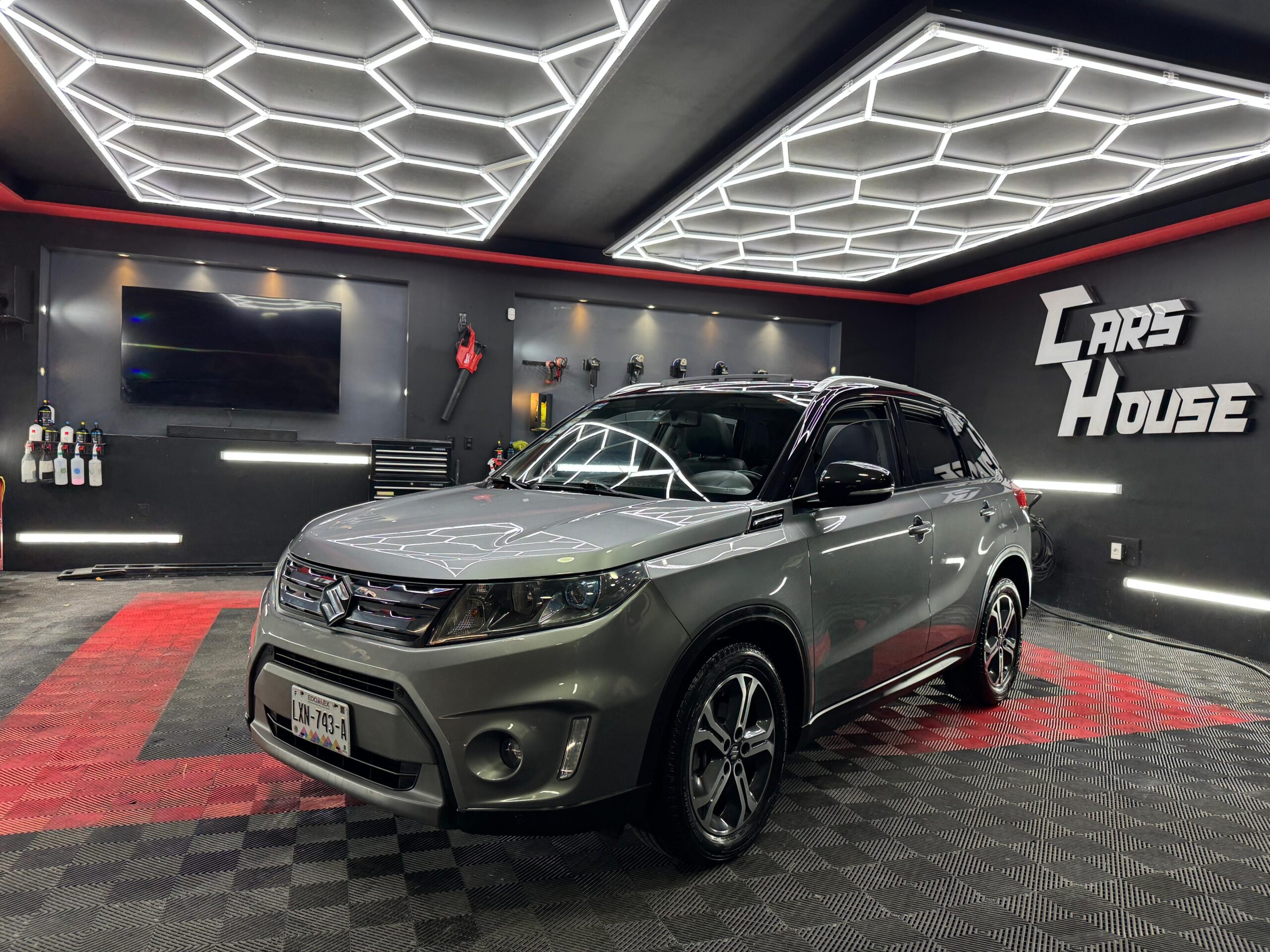 SUZUKI VITARA  GLX 2018 - Image 1