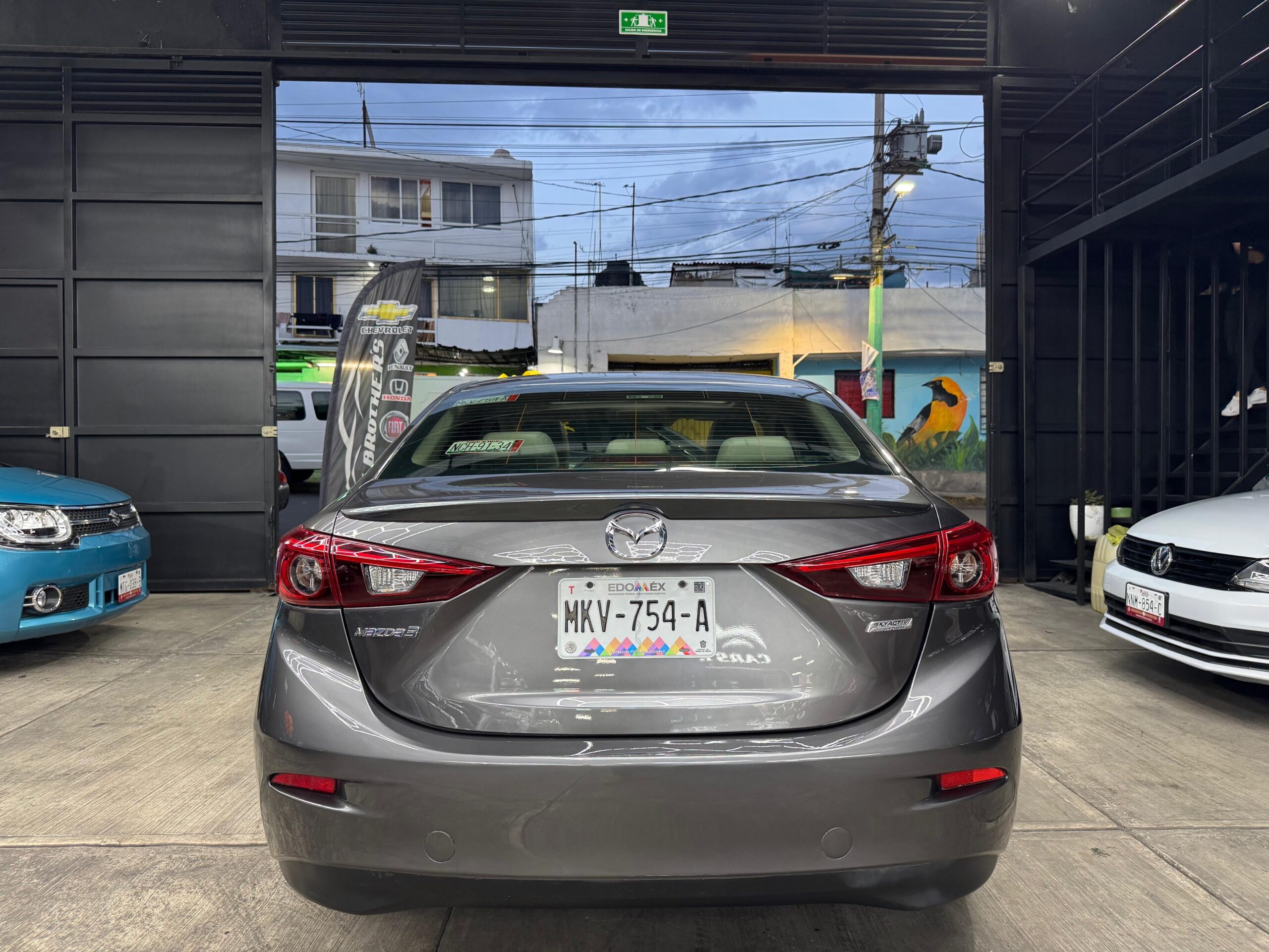 MAZDA3 S GRAND TOURING 2018 - Image 4