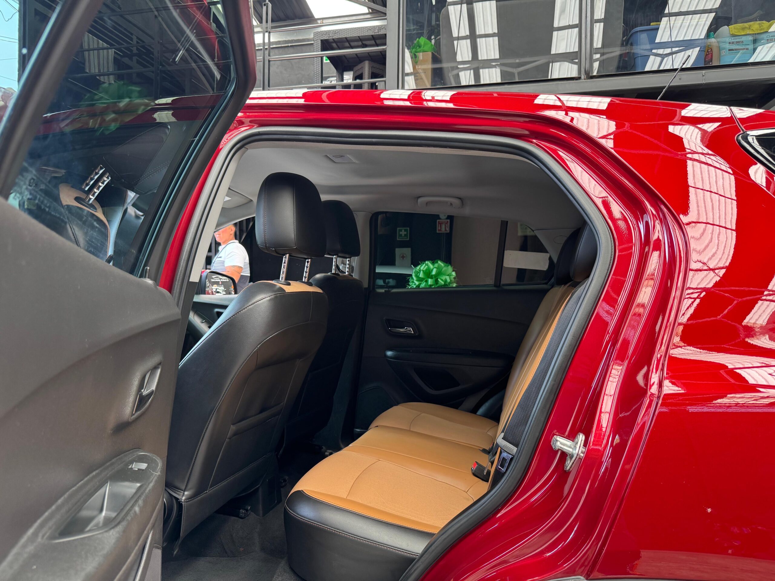 CHEVROLET TRAX LT 2018 - Image 5