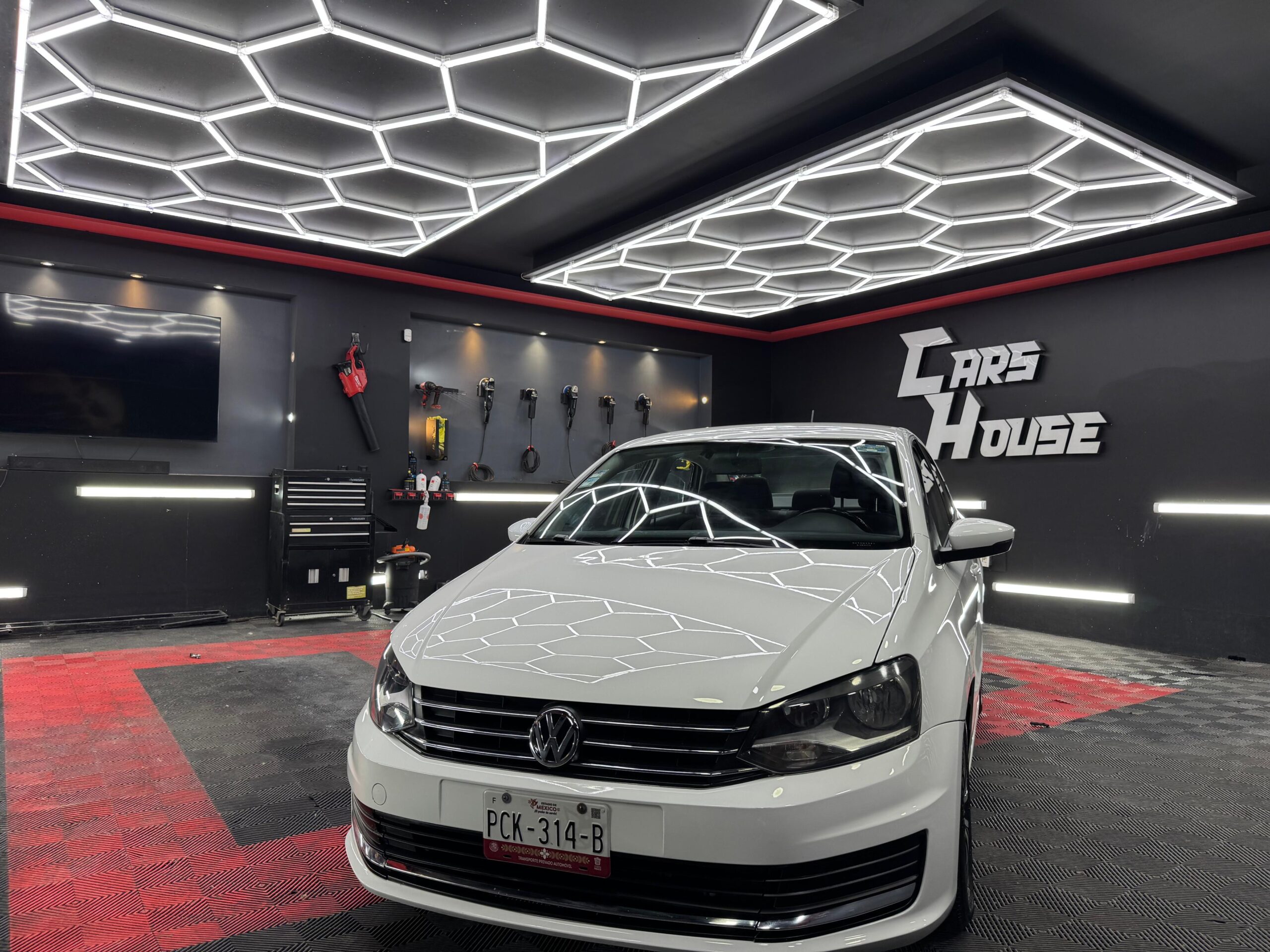 VOLKSWAGEN VENTO  CONFORTLINE  2017 - Image 1