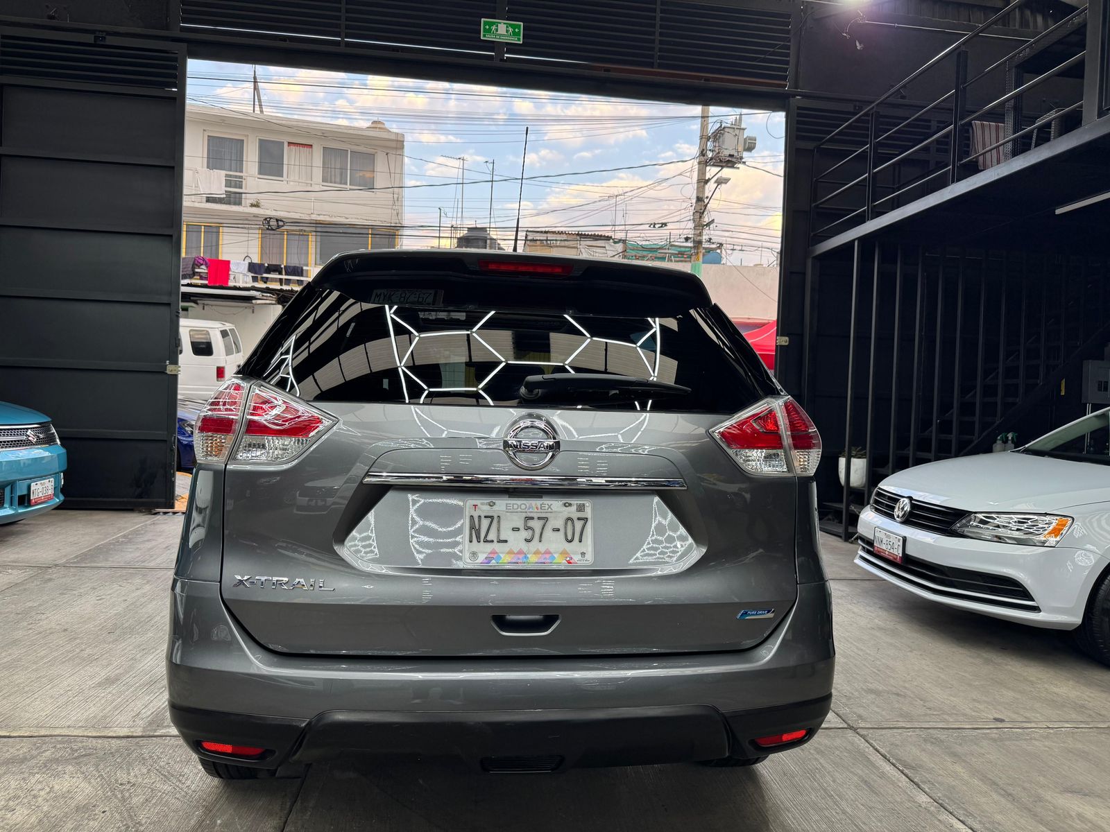 NISSAN X-TRAIL EXCLUSIVE 2016 - Image 4