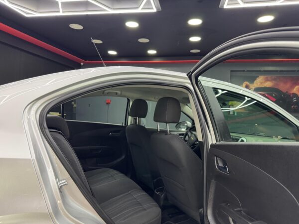 CHEVROLET SONIC  LT 2017 - Image 8