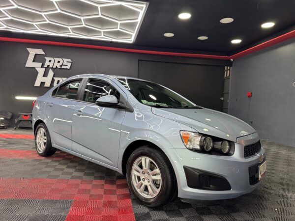 CHEVROLET SONIC LT 2013 - Image 2