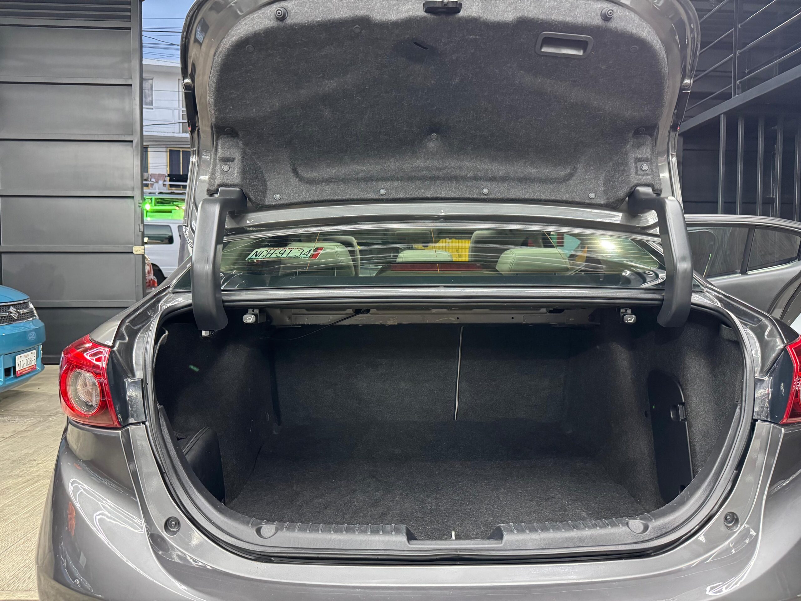 MAZDA3 S GRAND TOURING 2018 - Image 9