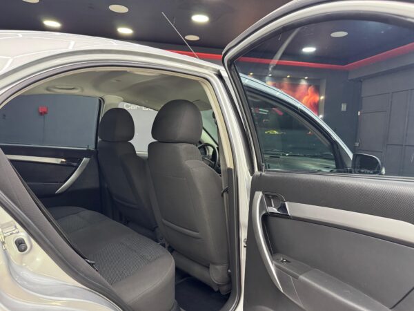 CHEVROLET AVEO LT 2014 - Image 8