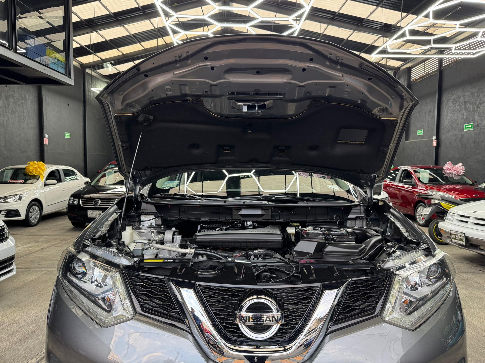 NISSAN X-TRAIL EXCLUSIVE 2016 - Image 10