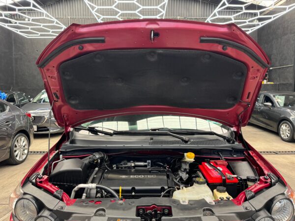 CHEVROLET SONIC LTZ 2015 - Image 10