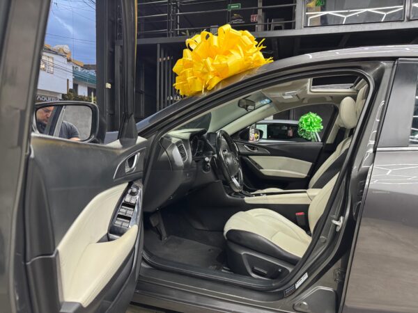 MAZDA3 S GRAND TOURING 2018 - Image 5