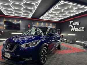 NISSAN KICKS  EXCLUSIVE  2018