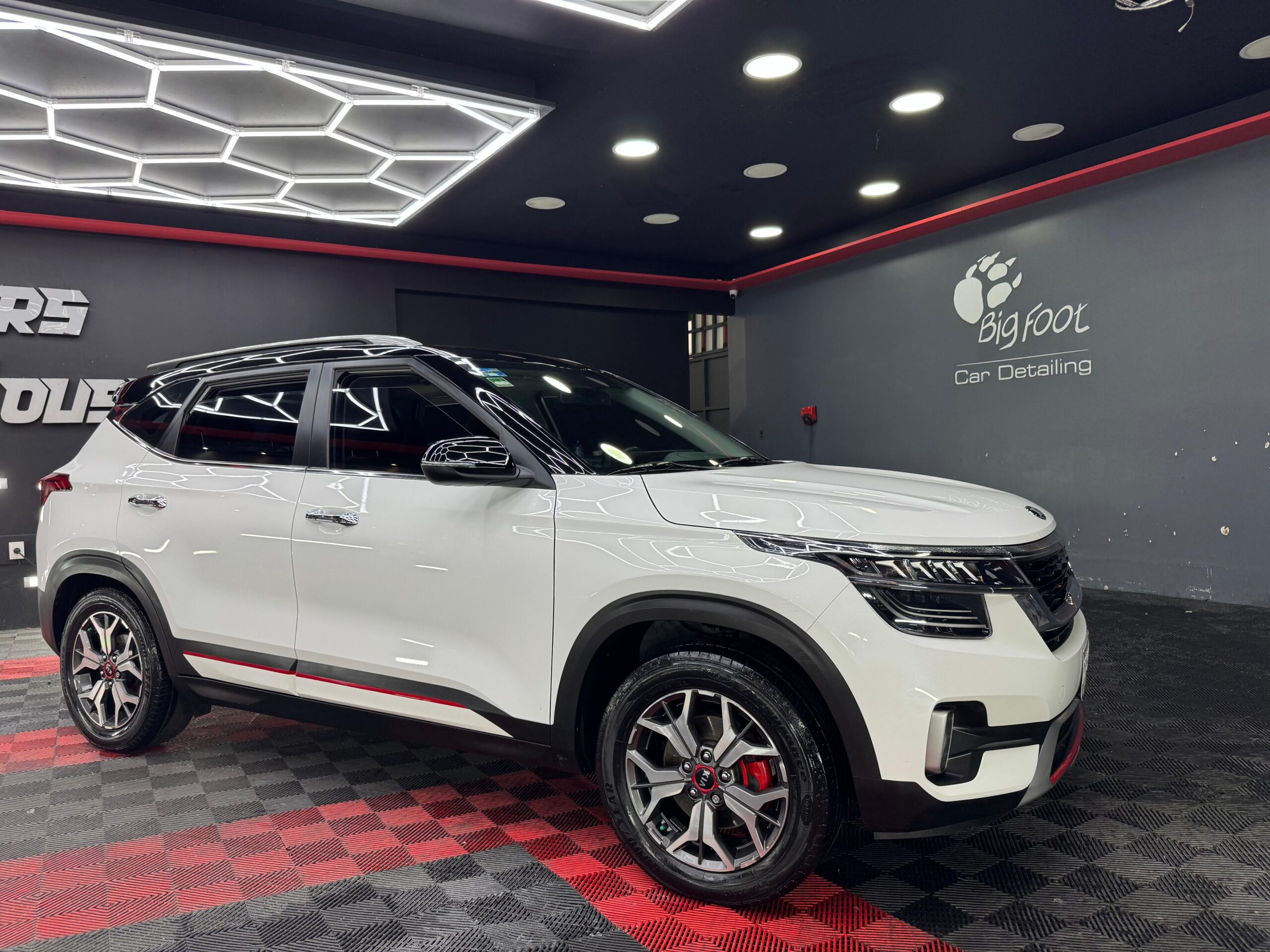 KIA SELTOS  GT LINE  2021 - Image 2