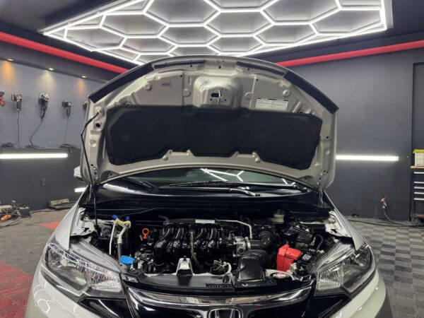 HONDA FIT FUN  TM RS  2015 - Image 10