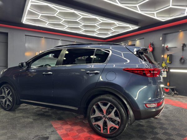 KIA SPORTAGE  GT LINE  2017 - Image 4