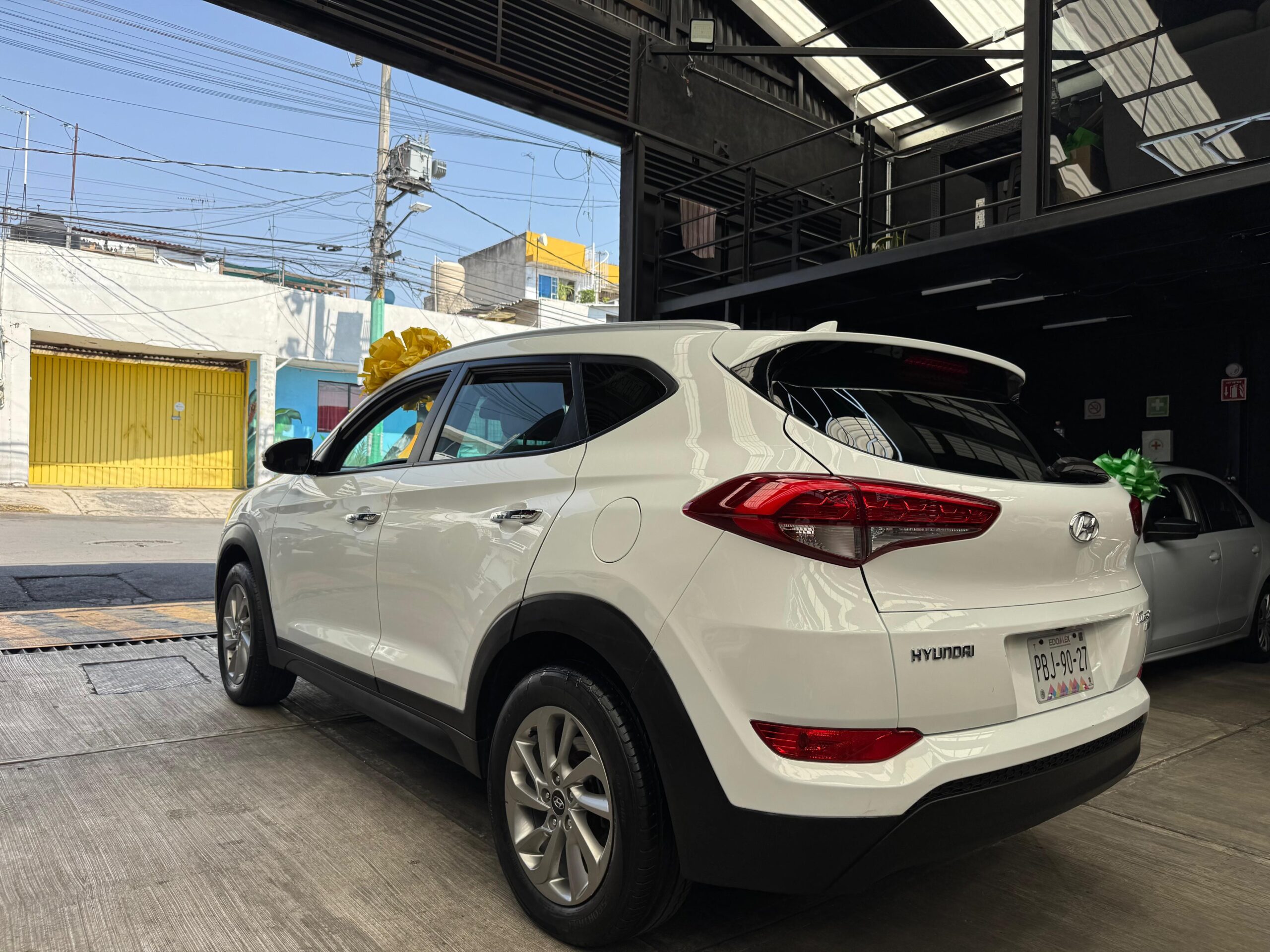 HYUNDAI TUCSON LIMITED 2017 - Image 2