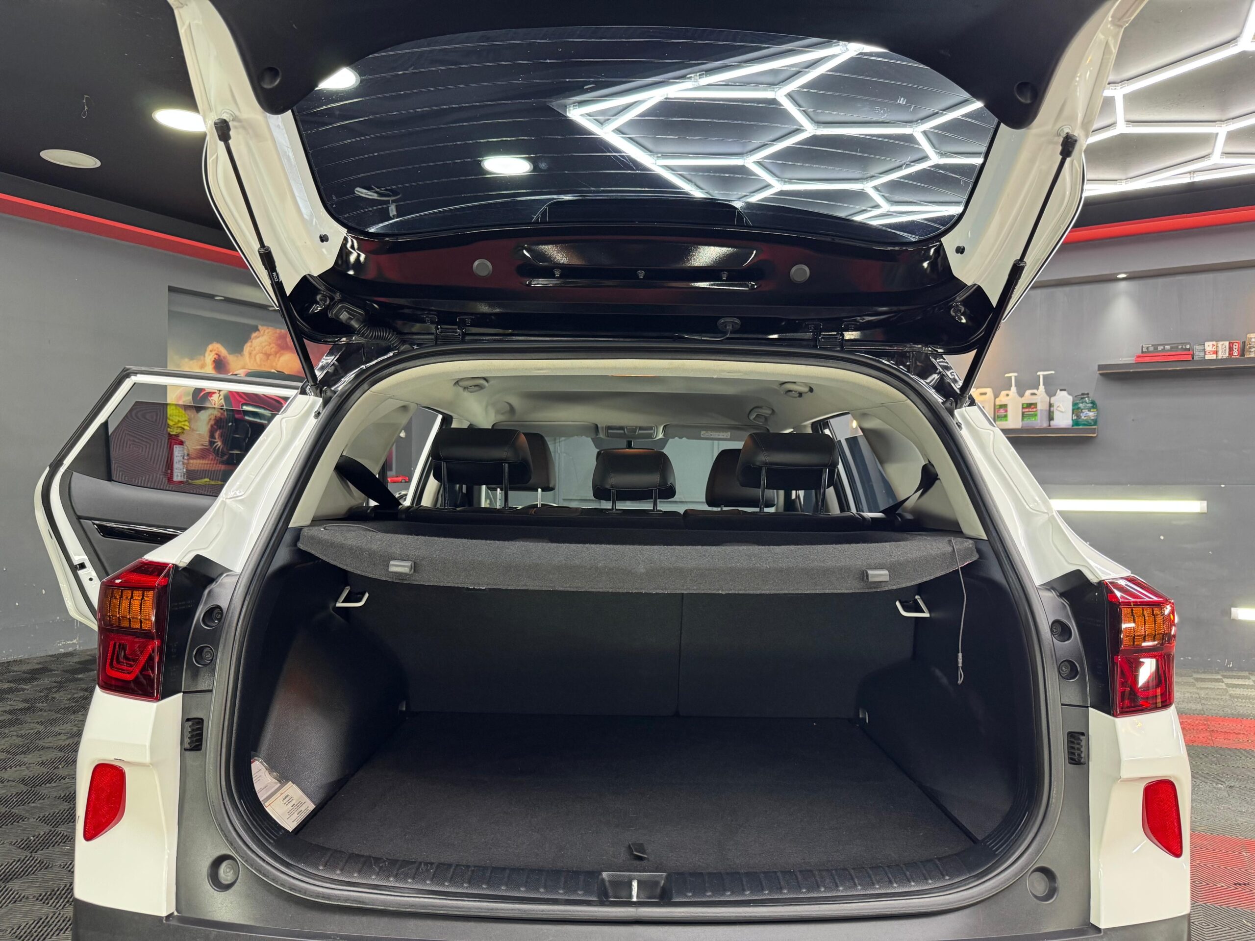 KIA SELTOS  GT LINE  2021 - Image 9