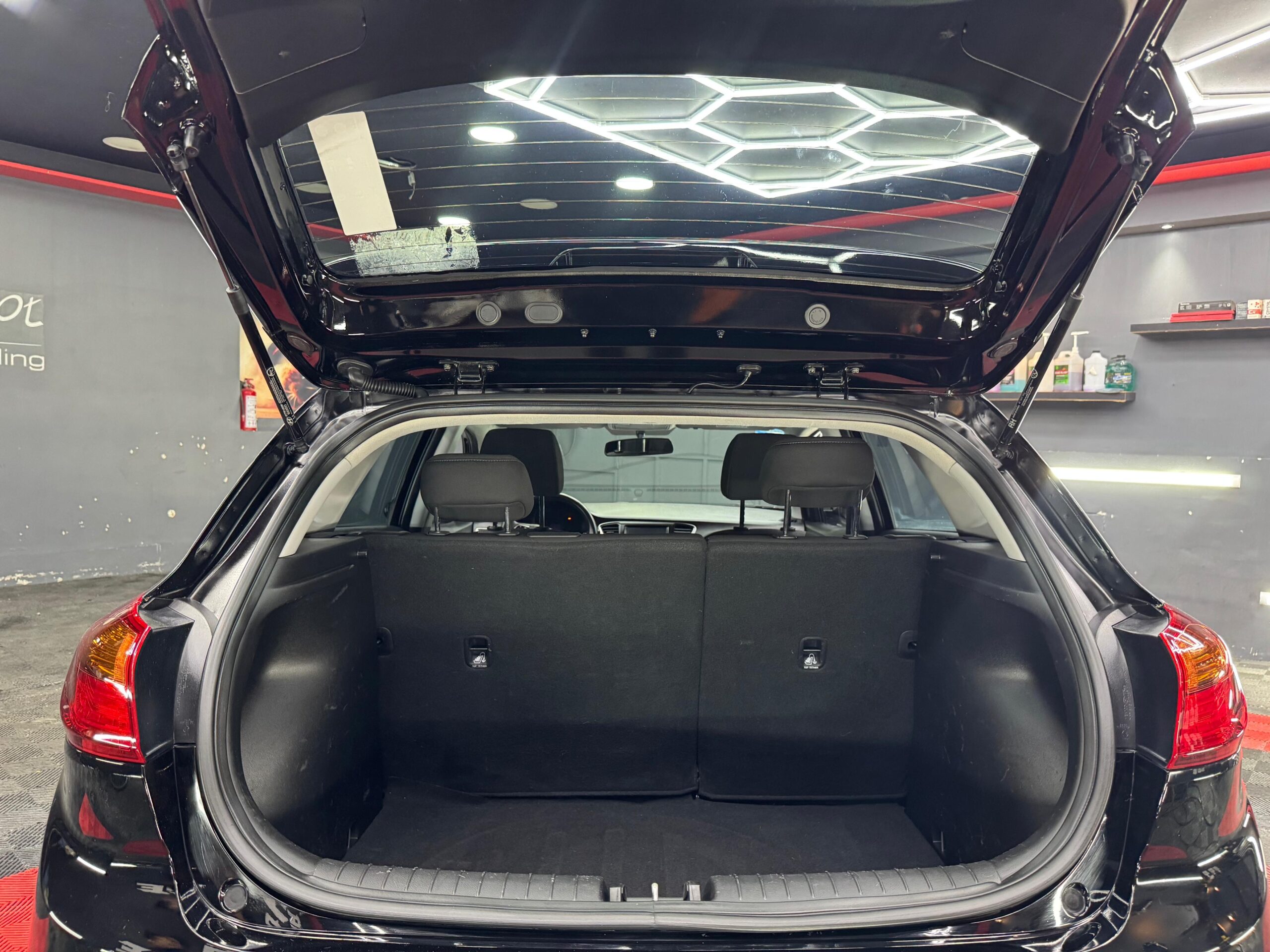 HYUNDAI ACCENT GL 2022 - Image 8